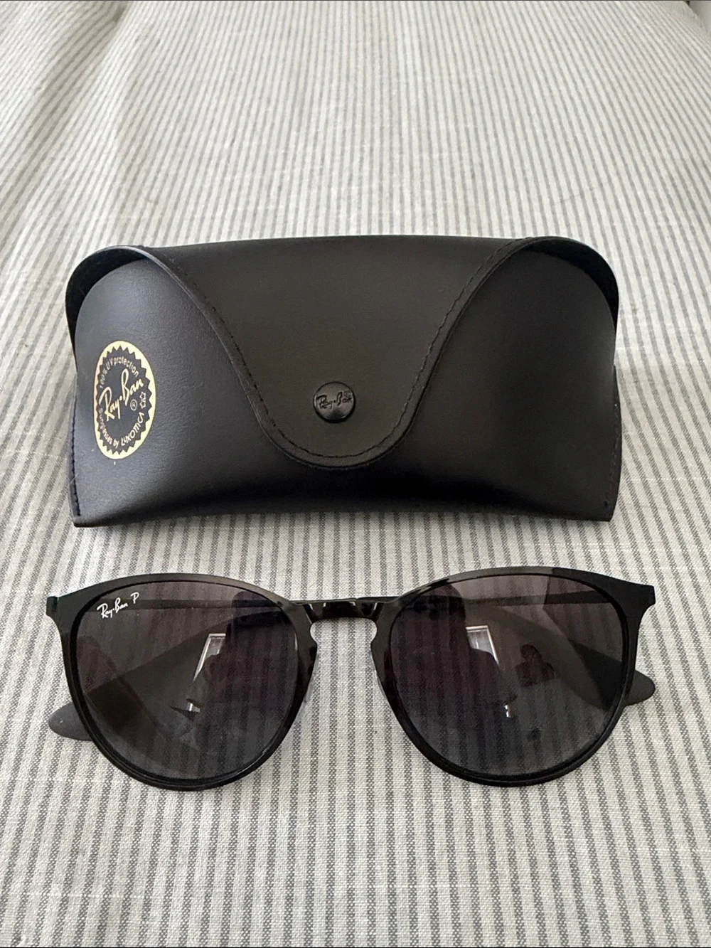 Ray-Ban Black Sunglasses with Case